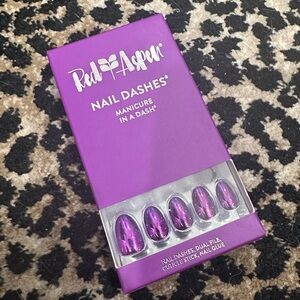 Red Aspen Purple Nail Dashes - Purple Chrome